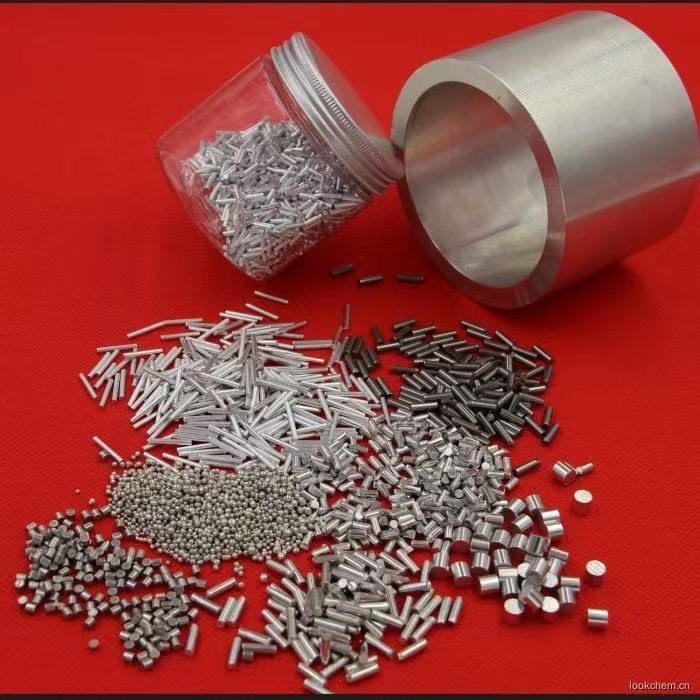 Hochreine Aluminium-Leitstifte und Präzisionskleinteile